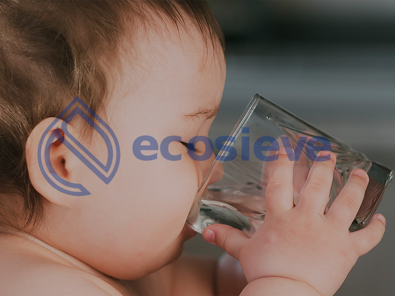 چه آبی برای نوزادان مناسب است؟